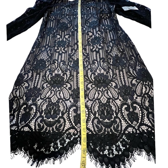 Jessica Howard Blush Pink and Black Lace Overlay Dress, Size 14. - Picture 6 of 13